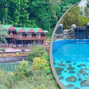 Resort Mazhavilkadu Forestresort & Restaurant 